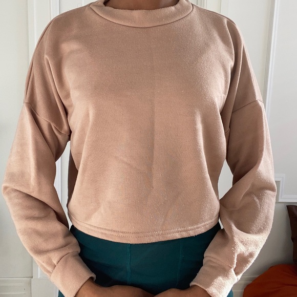 Salmon pink crewneck sweater - Picture 3 of 3